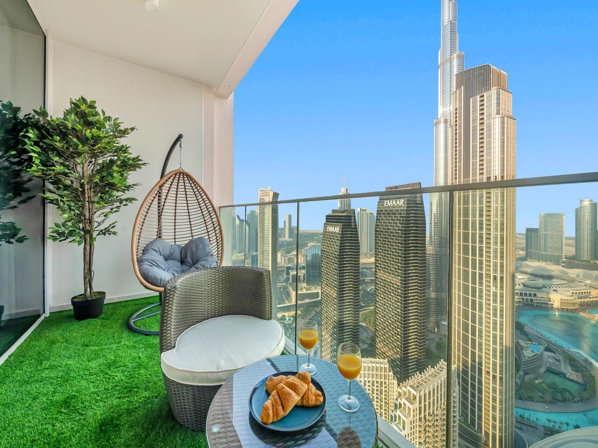 New! Panoramic Downtown & Fountain Views From High Floors Дубай
