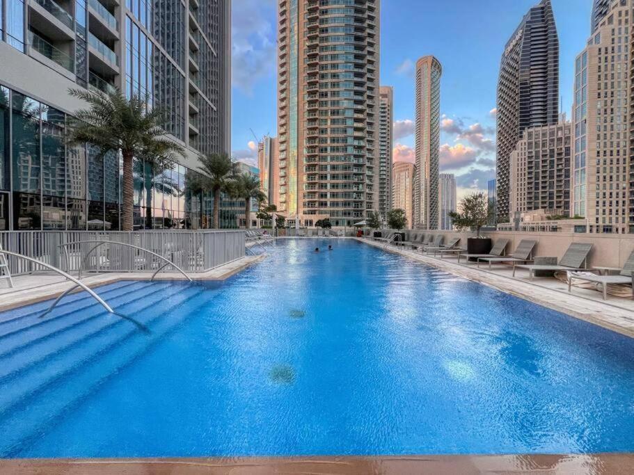 New! Panoramic Downtown & Fountain Views From High Floors Апартаменти *