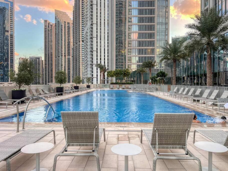 New! Panoramic Downtown & Fountain Views From High Floors Апартаменти *