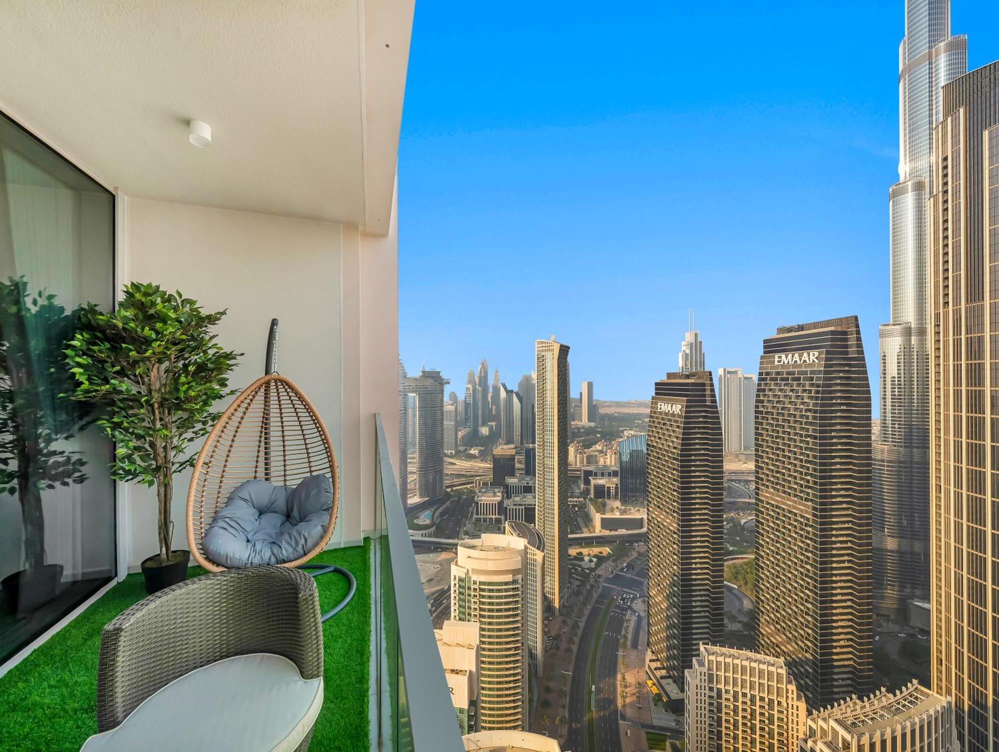 New! Panoramic Downtown & Fountain Views From High Floors Апартаменти Дубай