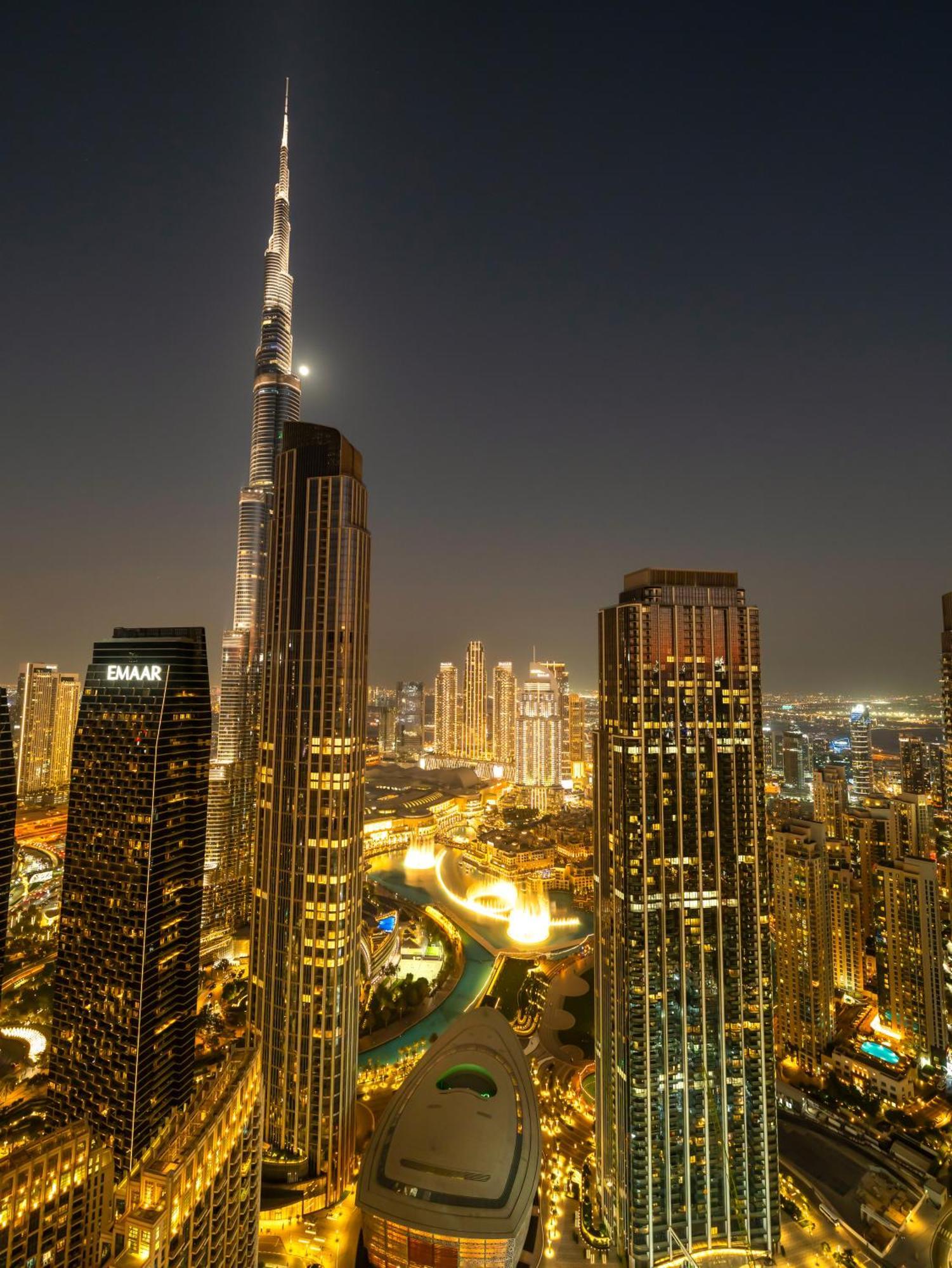 New! Panoramic Downtown & Fountain Views From High Floors Апартаменти